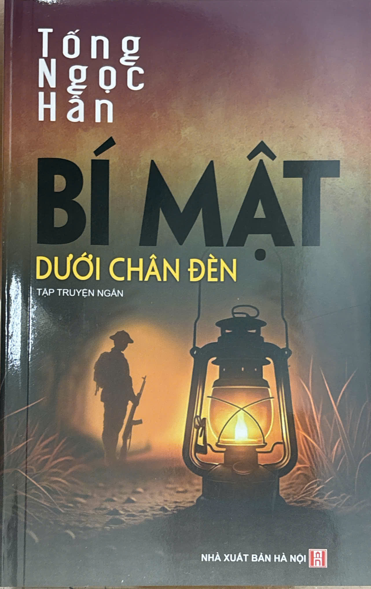 /📖-gioi-thieu-sach-bi-mat-duoi-chan-den-n2224.html